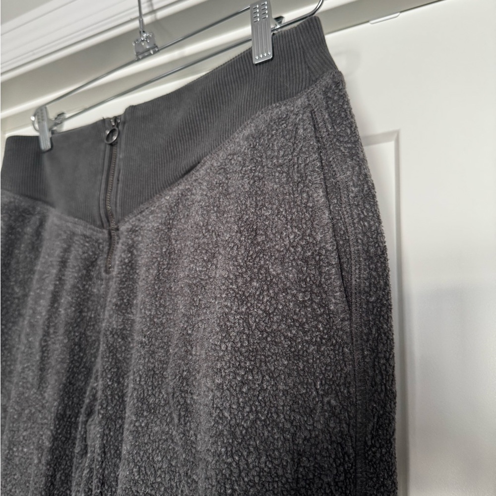 Aerie Charcoal Corset joggers - Picture 6 of 8